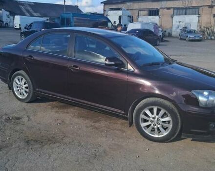 Червоний Тойота Авенсіс, об'ємом двигуна 1.79 л та пробігом 230 тис. км за 7300 $, фото 1 на Automoto.ua