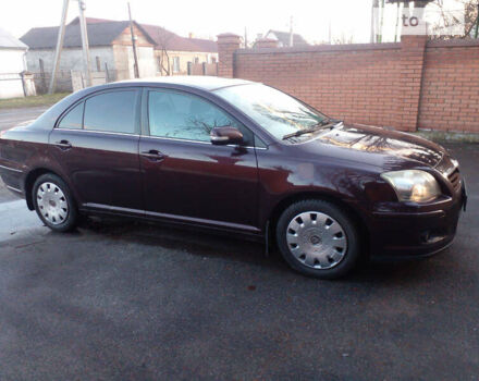 Красный Тойота Авенсис, объемом двигателя 1.8 л и пробегом 275 тыс. км за 7200 $, фото 1 на Automoto.ua