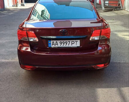 Красный Тойота Авенсис, объемом двигателя 1.99 л и пробегом 254 тыс. км за 9500 $, фото 5 на Automoto.ua