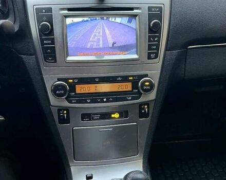 Красный Тойота Авенсис, объемом двигателя 2 л и пробегом 220 тыс. км за 10490 $, фото 8 на Automoto.ua