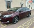 Красный Тойота Авенсис, объемом двигателя 2 л и пробегом 220 тыс. км за 10490 $, фото 4 на Automoto.ua