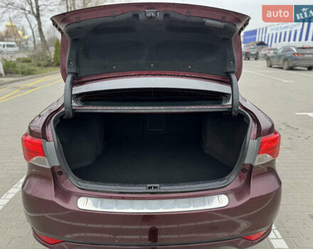 Красный Тойота Авенсис, объемом двигателя 2.01 л и пробегом 195 тыс. км за 11500 $, фото 7 на Automoto.ua