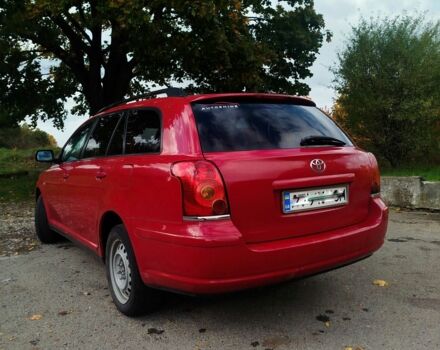 Красный Тойота Авенсис, объемом двигателя 0 л и пробегом 467 тыс. км за 4700 $, фото 2 на Automoto.ua