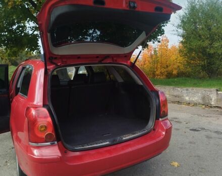 Красный Тойота Авенсис, объемом двигателя 0 л и пробегом 467 тыс. км за 4700 $, фото 7 на Automoto.ua