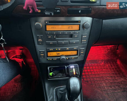 Червоний Тойота Авенсіс, об'ємом двигуна 1.79 л та пробігом 326 тис. км за 3800 $, фото 10 на Automoto.ua