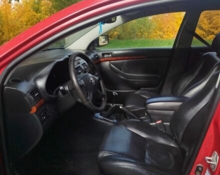 Красный Тойота Авенсис, объемом двигателя 0 л и пробегом 467 тыс. км за 4700 $, фото 4 на Automoto.ua