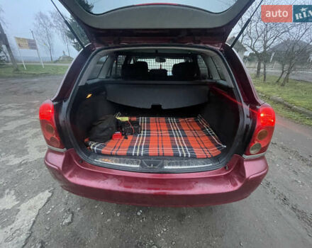 Червоний Тойота Авенсіс, об'ємом двигуна 1.79 л та пробігом 326 тис. км за 3800 $, фото 6 на Automoto.ua