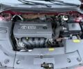 Красный Тойота Авенсис, объемом двигателя 1.6 л и пробегом 275 тыс. км за 1850 $, фото 10 на Automoto.ua