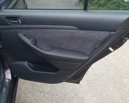 Червоний Тойота Авенсіс, об'ємом двигуна 2 л та пробігом 232 тис. км за 7300 $, фото 13 на Automoto.ua