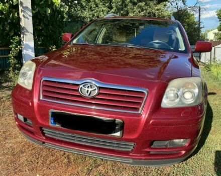 Красный Тойота Авенсис, объемом двигателя 2.2 л и пробегом 300 тыс. км за 4900 $, фото 3 на Automoto.ua