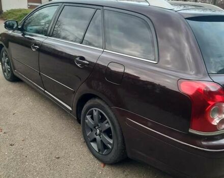 Червоний Тойота Авенсіс, об'ємом двигуна 2 л та пробігом 232 тис. км за 7300 $, фото 6 на Automoto.ua