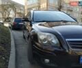 Красный Тойота Авенсис, объемом двигателя 1.8 л и пробегом 325 тыс. км за 6800 $, фото 1 на Automoto.ua