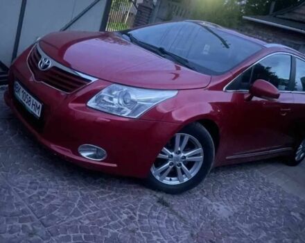 Красный Тойота Авенсис, объемом двигателя 2 л и пробегом 295 тыс. км за 7500 $, фото 1 на Automoto.ua