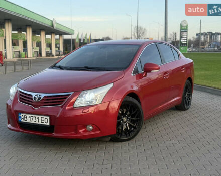 Червоний Тойота Авенсіс, об'ємом двигуна 1.99 л та пробігом 237 тис. км за 8800 $, фото 1 на Automoto.ua