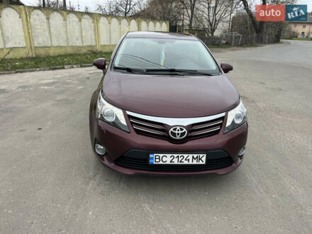 Тойота Авенсис 2012 в Каменке-Бугской на Automoto.ua Красный Тойота Авенсис, объемом двигателя 1.99 л и пробегом 242 тыс. км за 9800 $, фото 1 на Automoto.ua
