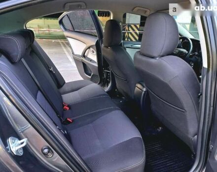 Тойота Авенсис, объемом двигателя 1.8 л и пробегом 93 тыс. км за 17500 $, фото 19 на Automoto.ua