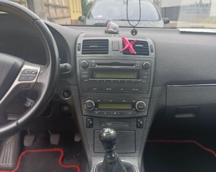 Тойота Авенсіс, об'ємом двигуна 2 л та пробігом 240 тис. км за 227000 $, фото 6 на Automoto.ua