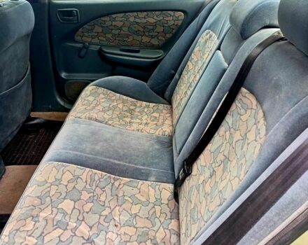 Тойота Авенсис, объемом двигателя 1.6 л и пробегом 123 тыс. км за 3000 $, фото 4 на Automoto.ua