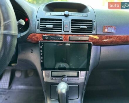 Тойота Авенсис, объемом двигателя 2 л и пробегом 264 тыс. км за 5000 $, фото 3 на Automoto.ua