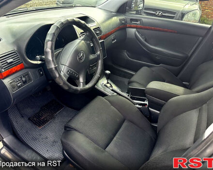 Тойота Авенсіс, об'ємом двигуна 2 л та пробігом 250 тис. км за 6200 $, фото 2 на Automoto.ua