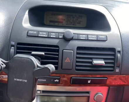 Тойота Авенсис, объемом двигателя 2.2 л и пробегом 225 тыс. км за 6600 $, фото 7 на Automoto.ua