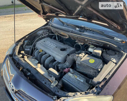 Тойота Авенсис, объемом двигателя 1.8 л и пробегом 210 тыс. км за 6000 $, фото 4 на Automoto.ua
