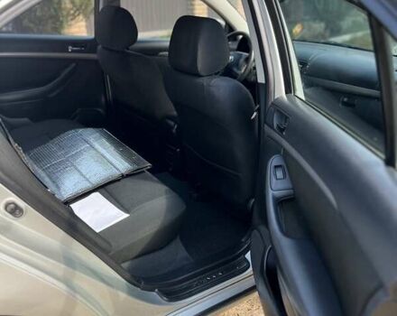 Тойота Авенсис, объемом двигателя 2.23 л и пробегом 270 тыс. км за 6800 $, фото 13 на Automoto.ua