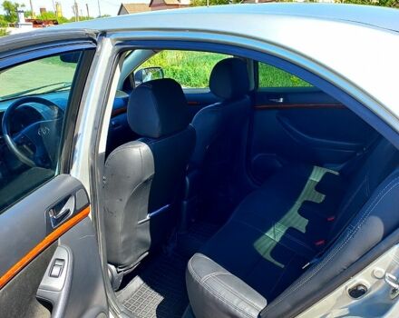 Тойота Авенсіс, об'ємом двигуна 1.8 л та пробігом 220 тис. км за 6800 $, фото 4 на Automoto.ua
