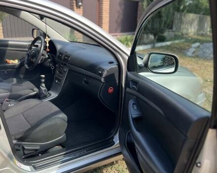 Тойота Авенсис, объемом двигателя 2.23 л и пробегом 270 тыс. км за 6800 $, фото 17 на Automoto.ua