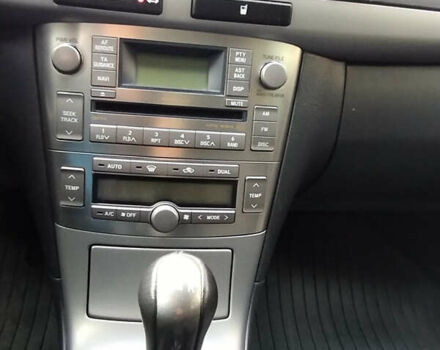 Тойота Авенсис, объемом двигателя 2 л и пробегом 71 тыс. км за 13500 $, фото 9 на Automoto.ua