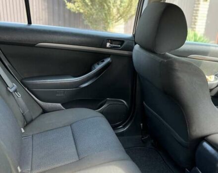 Тойота Авенсис, объемом двигателя 2.23 л и пробегом 270 тыс. км за 6800 $, фото 10 на Automoto.ua