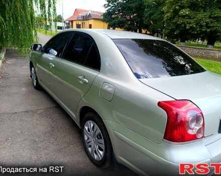 Тойота Авенсис, объемом двигателя 1.8 л и пробегом 200 тыс. км за 6600 $, фото 2 на Automoto.ua