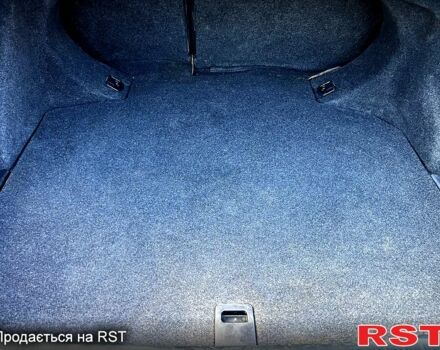 Тойота Авенсис, объемом двигателя 1.8 л и пробегом 248 тыс. км за 7150 $, фото 8 на Automoto.ua