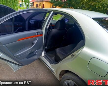 Тойота Авенсис, объемом двигателя 1.8 л и пробегом 200 тыс. км за 6600 $, фото 3 на Automoto.ua