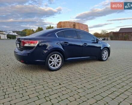 Тойота Авенсис, объемом двигателя 2.2 л и пробегом 195 тыс. км за 9500 $, фото 13 на Automoto.ua