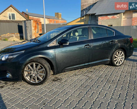 Тойота Авенсис, объемом двигателя 2.2 л и пробегом 300 тыс. км за 11500 $, фото 3 на Automoto.ua