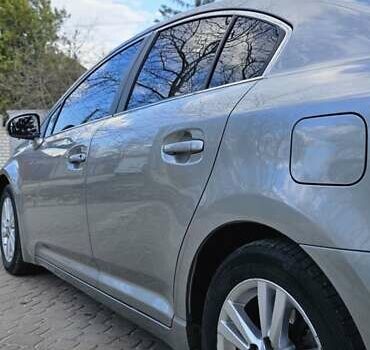 Тойота Авенсис, объемом двигателя 1.8 л и пробегом 190 тыс. км за 11900 $, фото 3 на Automoto.ua