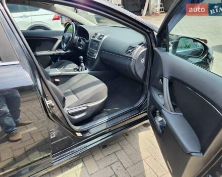 Тойота Авенсис, объемом двигателя 1.8 л и пробегом 252 тыс. км за 10500 $, фото 20 на Automoto.ua