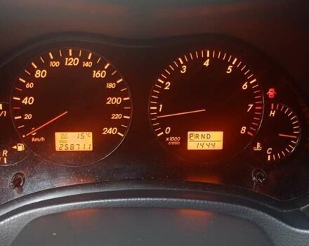 Тойота Авенсіс, об'ємом двигуна 2 л та пробігом 260 тис. км за 6100 $, фото 17 на Automoto.ua