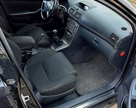 Тойота Авенсис, объемом двигателя 20 л и пробегом 255 тыс. км за 5500 $, фото 2 на Automoto.ua