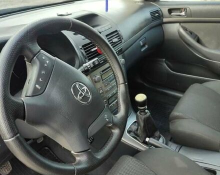 Тойота Авенсис, объемом двигателя 2.2 л и пробегом 329 тыс. км за 5400 $, фото 12 на Automoto.ua