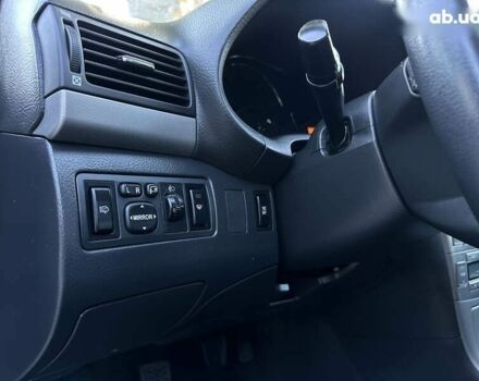 Тойота Авенсис, объемом двигателя 1.8 л и пробегом 219 тыс. км за 7000 $, фото 28 на Automoto.ua