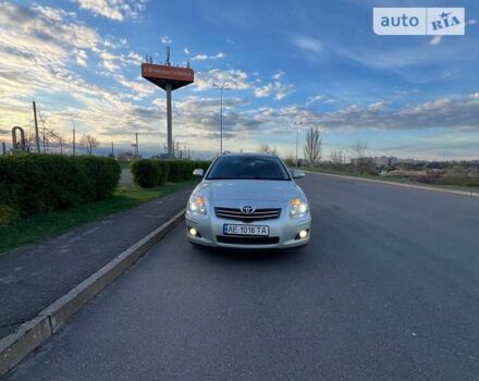 Тойота Авенсис, объемом двигателя 2.2 л и пробегом 208 тыс. км за 6300 $, фото 5 на Automoto.ua