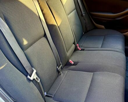 Тойота Авенсис, объемом двигателя 2 л и пробегом 248 тыс. км за 6299 $, фото 8 на Automoto.ua