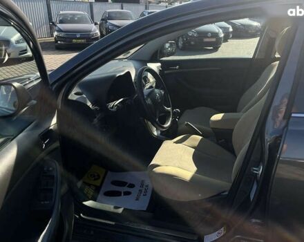 Тойота Авенсис, объемом двигателя 2.2 л и пробегом 224 тыс. км за 8100 $, фото 14 на Automoto.ua