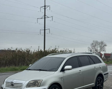 Тойота Авенсис, объемом двигателя 2.2 л и пробегом 250 тыс. км за 5600 $, фото 6 на Automoto.ua