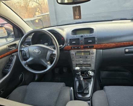 Тойота Авенсис, объемом двигателя 2.2 л и пробегом 300 тыс. км за 2900 $, фото 6 на Automoto.ua