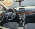 Тойота Авенсис, объемом двигателя 2.2 л и пробегом 300 тыс. км за 2900 $, фото 6 на Automoto.ua