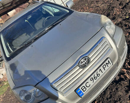 Тойота Авенсис, объемом двигателя 2.2 л и пробегом 350 тыс. км за 5900 $, фото 1 на Automoto.ua