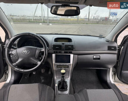 Тойота Авенсис, объемом двигателя 2.2 л и пробегом 250 тыс. км за 5600 $, фото 14 на Automoto.ua